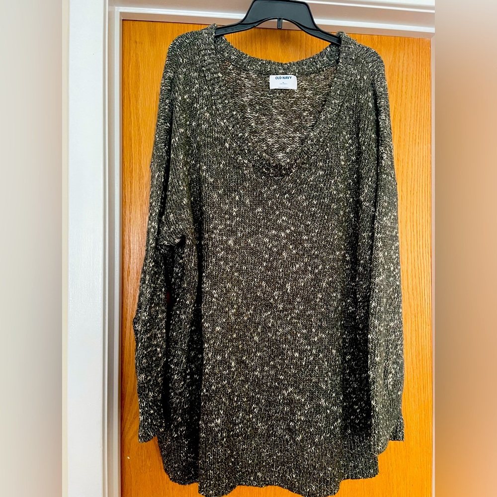 Old Navy tunic sweater voop neck XL
